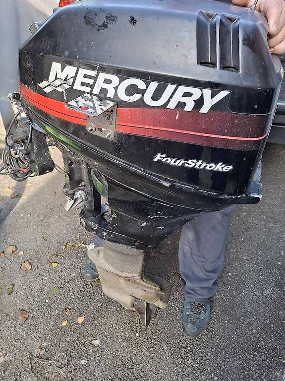 Barche: A vendre moteur mercury démarrage électrique  – Usato da Les Evouettes venduto da gniolu1 4
