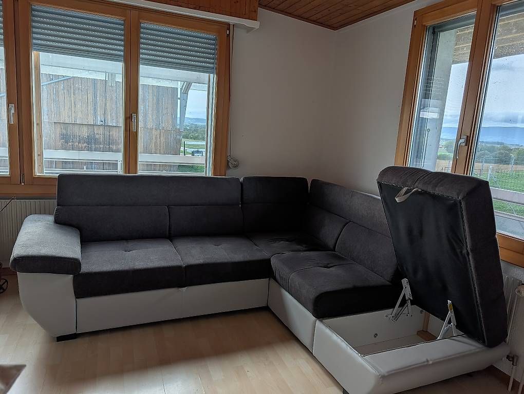 Sofas: Canape speedway – D'occasion à Dompierre FR par Oursibear 1