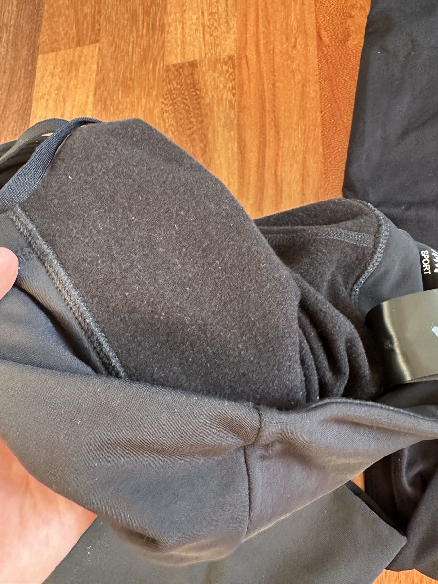 Leggings: 2 Sportleggings, Gr.L – Usato da Uster venduto da staernli4 2