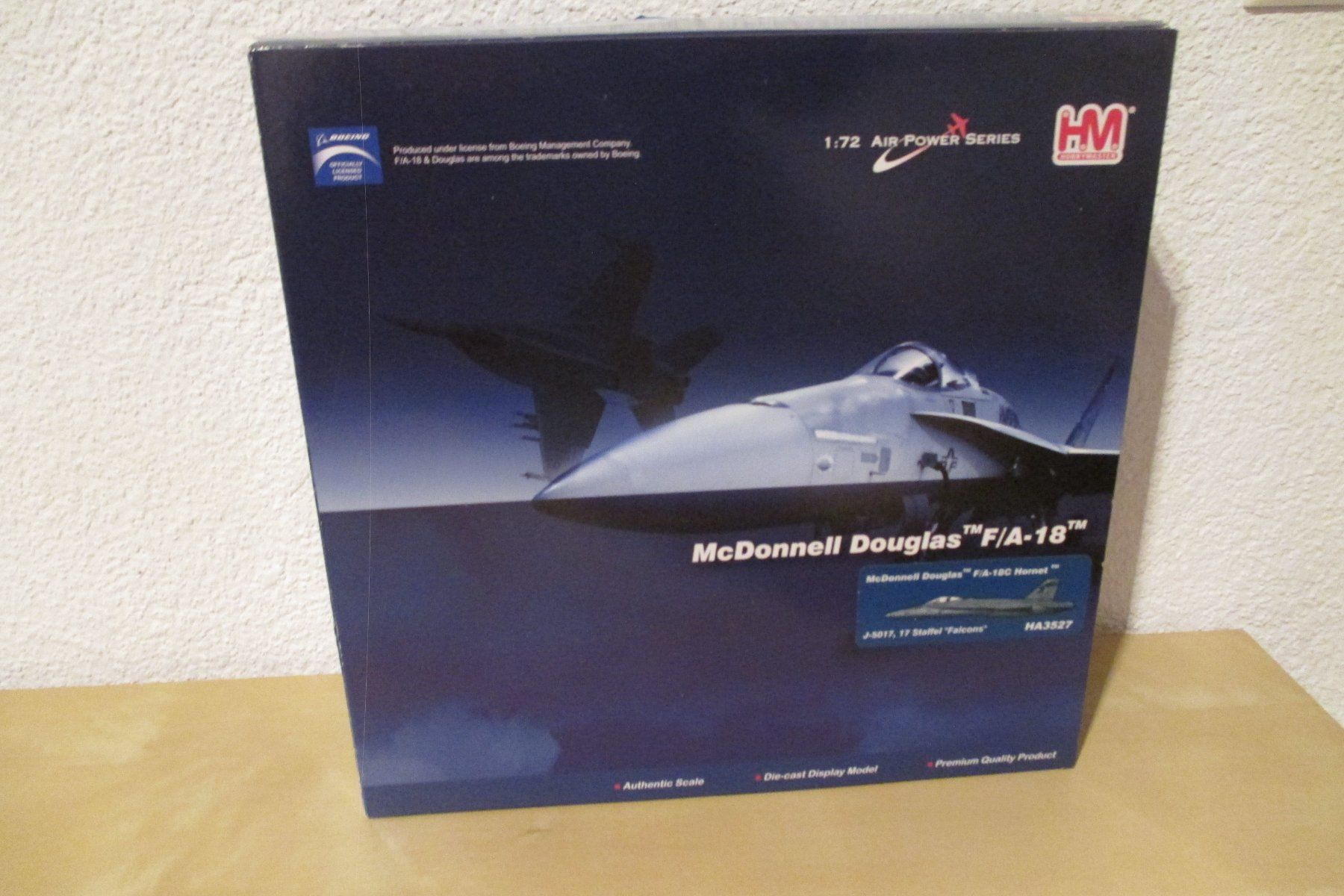 McDonnell Douglas Kits de montage: Schweizer Luftwaffe Mc Donnell Douglas "F/A-18" – Neuf (Voir description) à Lützelflüh-Goldb par wli_9wqr 5