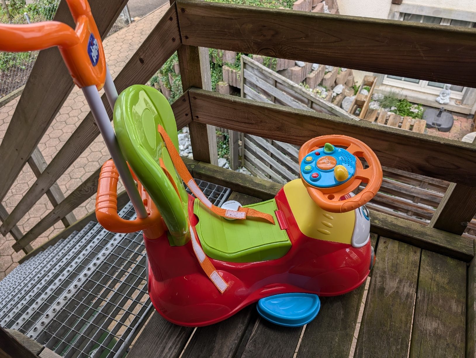 Chicco Veicoli per bambini: Chicco Kinderfahrzeug – Usato da Worb venduto da Quiet21 1