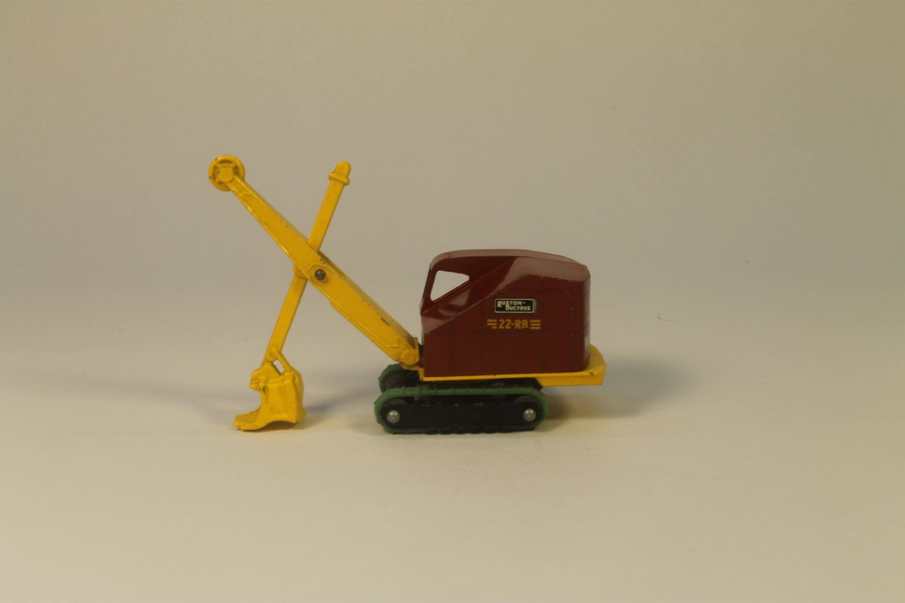 Matchbox Modellautos: Matchbox Major Pack M4A Ruston Bucyrus – Gebraucht aus Zofingen von Trukli58