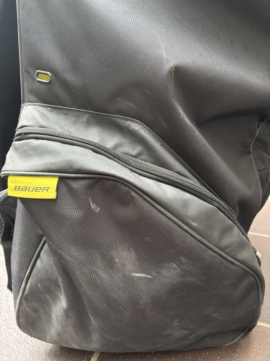 Bauer Borse: Bauer Eishockey Tasche Tragbar mit Rollen  – Usato da Winterthur venduto da niemim 8