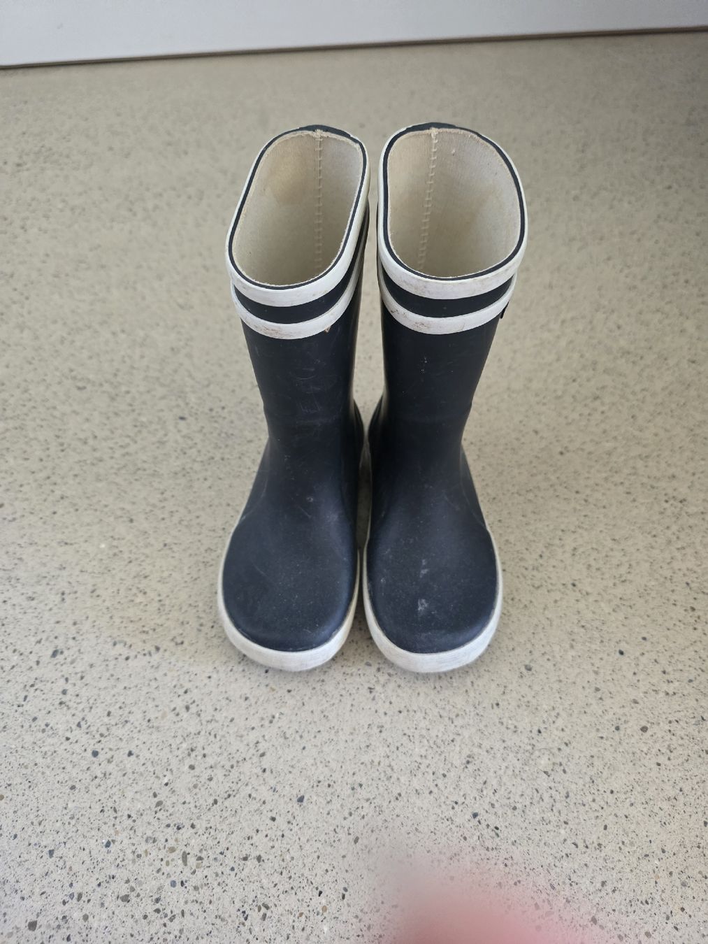 Scarpe per ragazzi: Regenstiefel Aigle Gr 24 – Usato da Zürich venduto da Allek