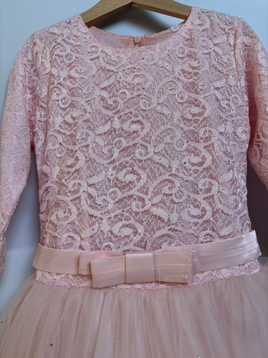 Vestiti & Gonne: Robe pour mariage 10 ans - 140cm – Usato da Founex venduto da ari_2gt7 4
