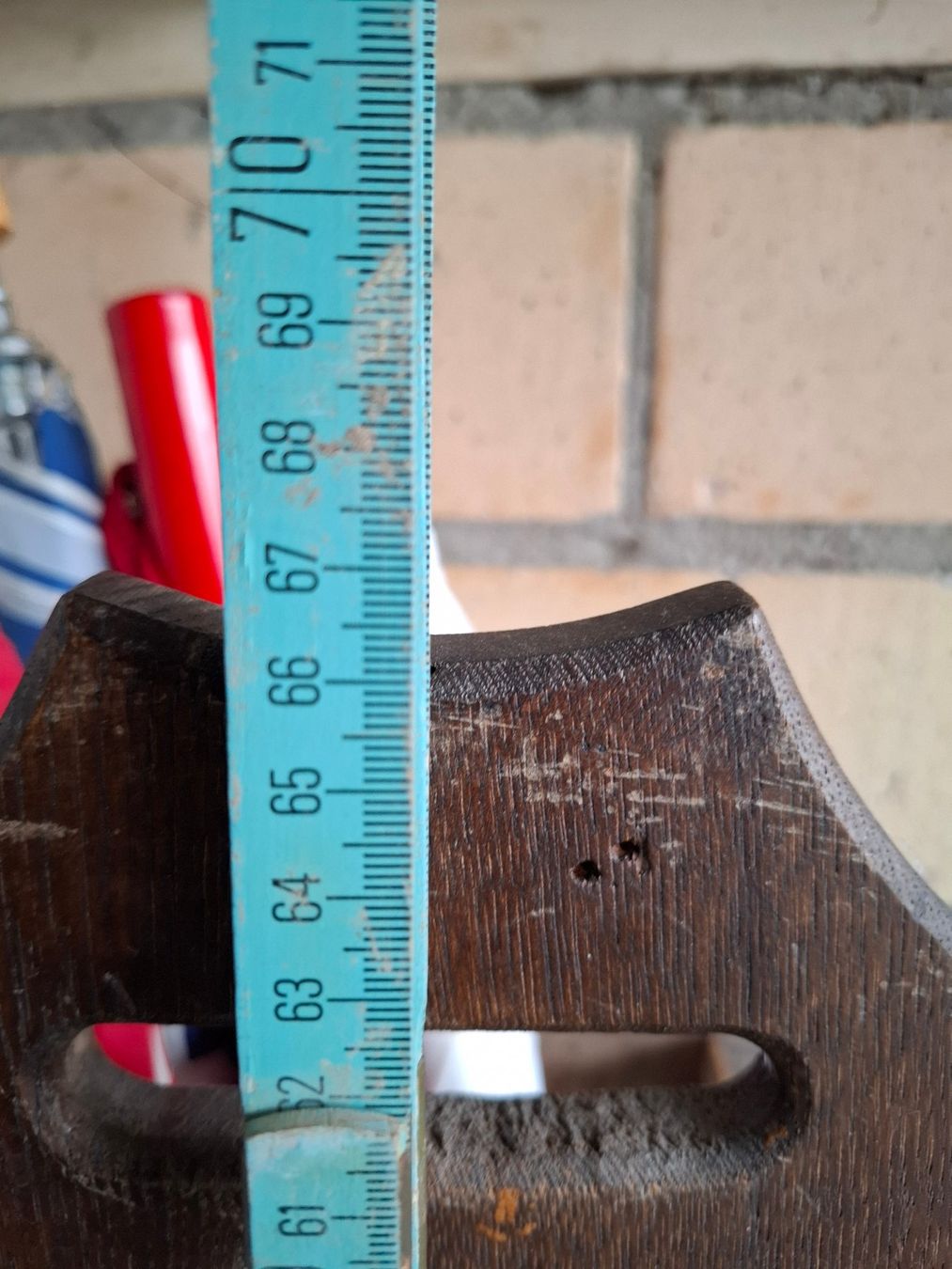 Altri mobili per ufficio: Schicker Vintage Schirmständer aus Holz – Usato da Schönholzerswilen venduto da clyde123 4