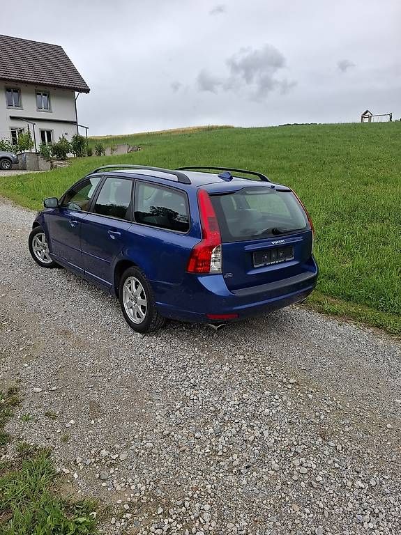 Volvo Autos: Volvo V50 – Gebraucht aus Mönthal von 08021989 2