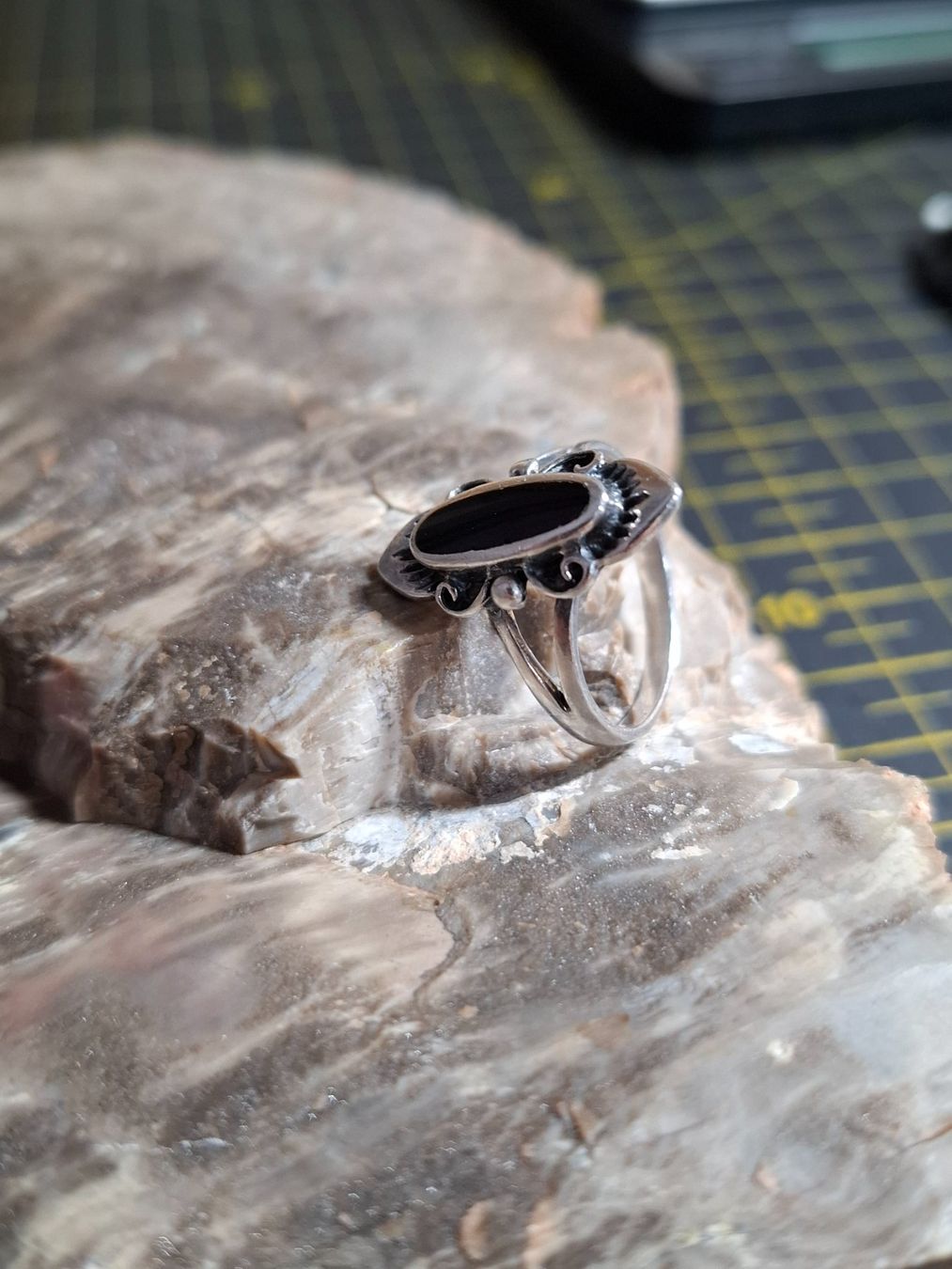Anelli: Ring S 925 mit Onyx – Usato da Zwieselberg venduto da Halifaxmendusli