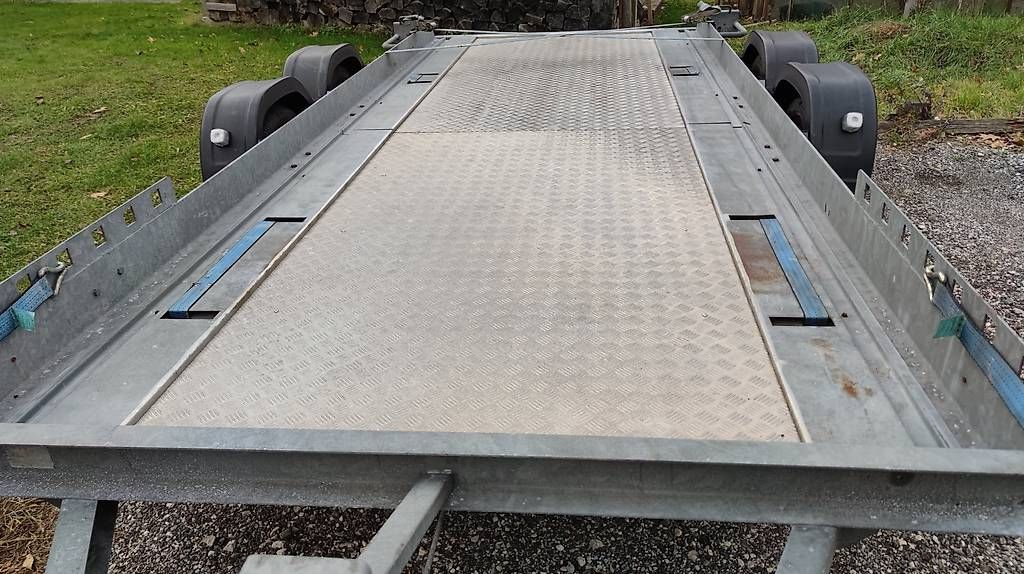 Anhänger: Carrello per trasporto auto - Autoanhänger – Gebraucht aus Bironico von nbeyeler 2