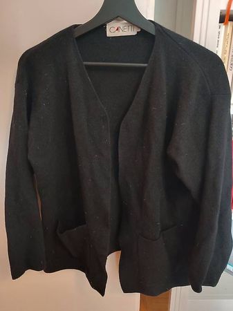 Cardigan aus dicker Wolle von Canetti