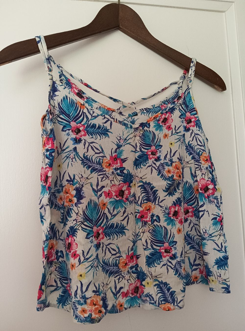 H&M Top: Sommerliches Top mit Blumenmuster, Grösse M – Usato da Zürich venduto da Asteraki 4