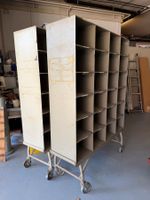 Stahlregal auf Rollen – Werkstatt-/Lagerregal
