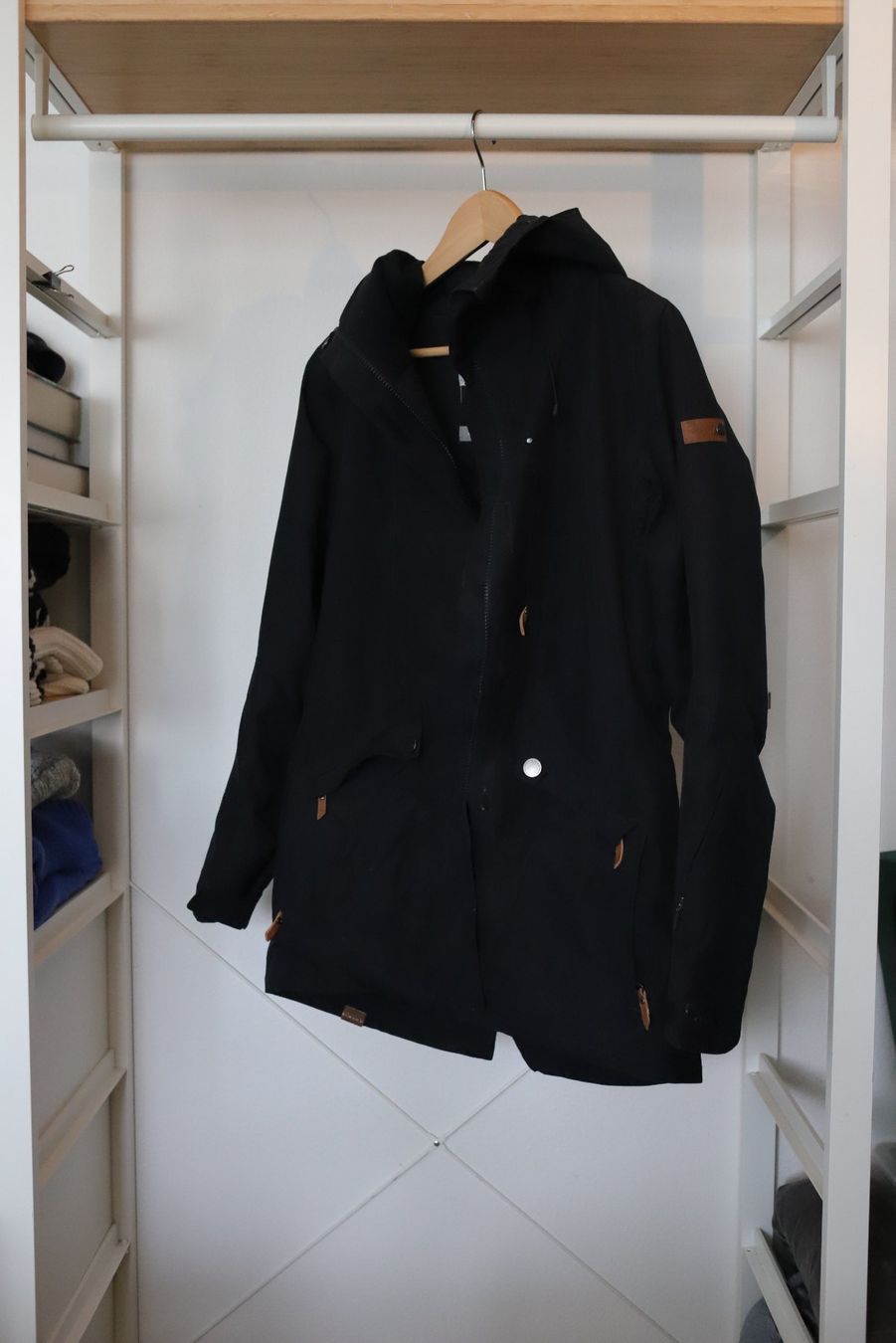 Roxy Sci: ROXY Ski/Snowboard Jacke – Usato da Zollikerberg venduto da lunavis 2