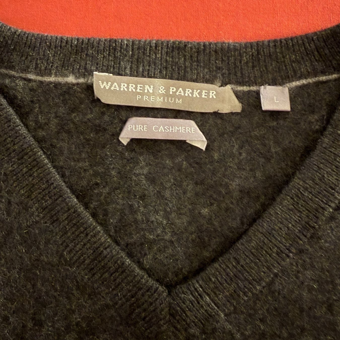 Maglioni & Felpe: Herrenpullover mit V-Ausschnitt – Usato da Stäfa venduto da britsch57 1