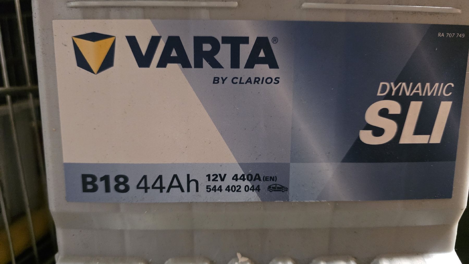Varta Batteries: Autobatterie  – Neuf avec emballage d'origine à Bern par iva_jf75 1
