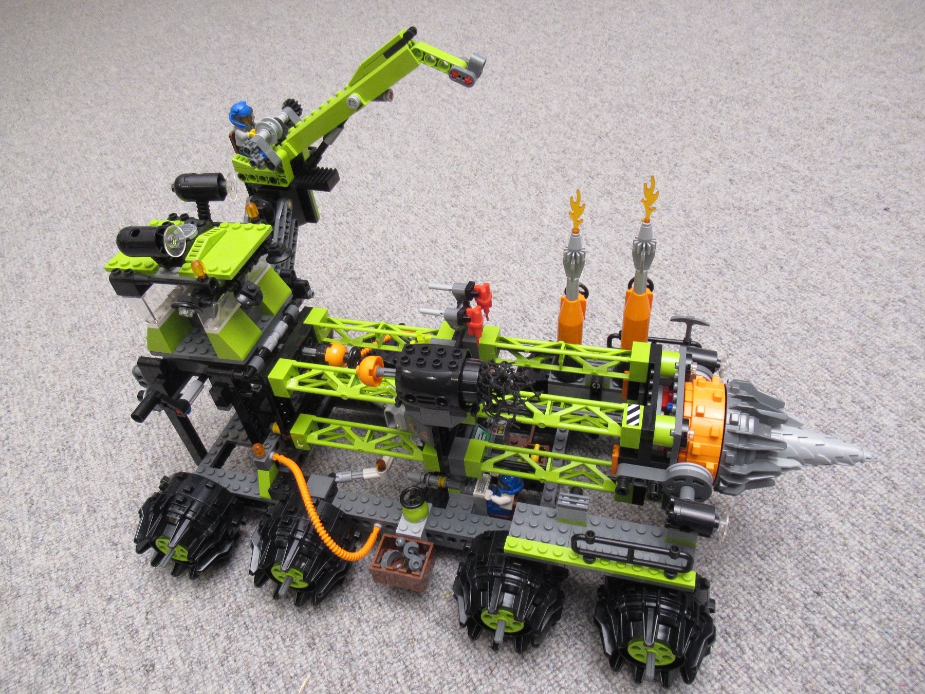 Lego Kit di costruzioni: Lego Titanium Command Rig Nr. 8964 – Usato da Obergösgen venduto da cairn 6