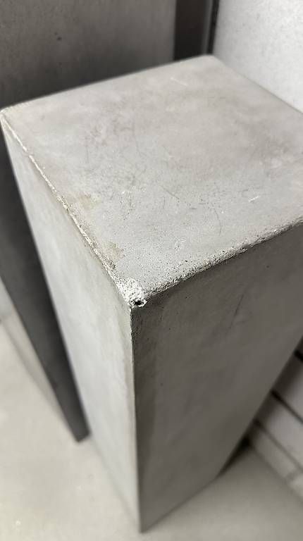 Tutte le decorazioni: Dekorative Betonsäulen – Usato da Gossau SG venduto da ReRaGa 2
