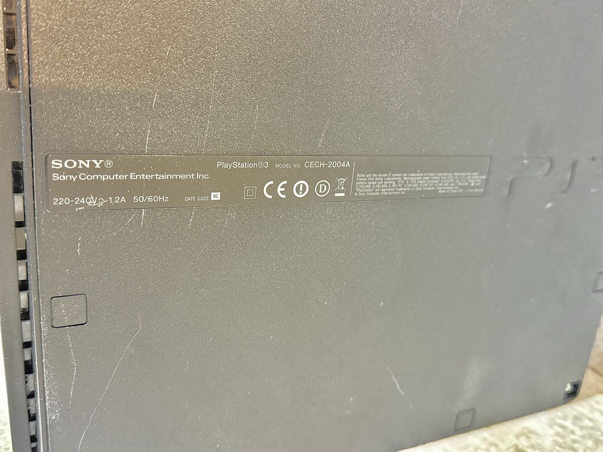 Sony Konsolen: Sony PlayStation 3, 120GB Schwarz – Gebraucht aus Basel von RoyalPerformance 4