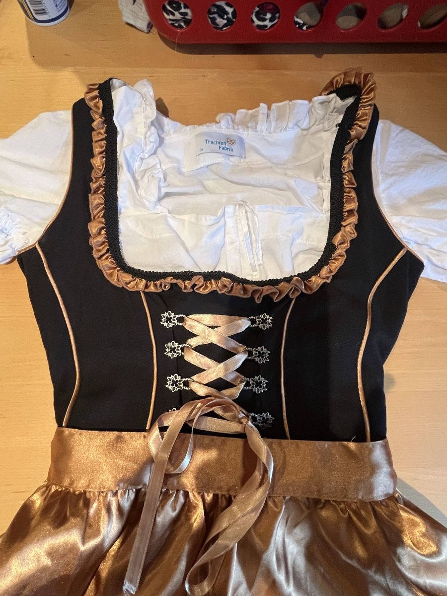 Vestiti: Dirndl – Usato da Günsberg venduto da marcnina 1