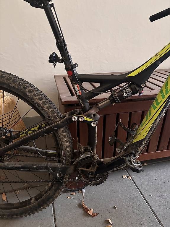 Velos: specialized stumpjumper evo 2015 – Gebraucht aus Aarau von  2
