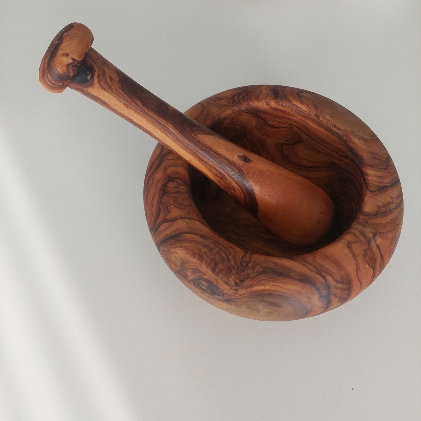 Altro per cucinare: Mörser aus Olivenholz – Nuovo e nell'imballaggio originale da Hüntwangen venduto da Elyha