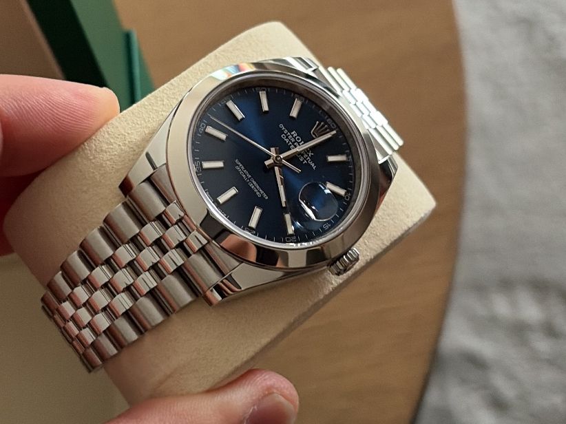 Rolex Montres: Rolex Datejust 41 - 126300 – Neuf avec emballage d'origine à Oberwil-Lieli par stylebender 3