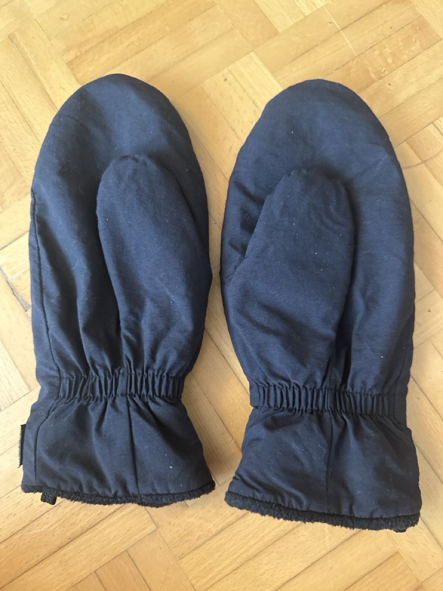 Autres accessoires hommes: Outdoor Research Handschuhe Gr. M – D'occasion à Urdorf par robobespannung 1