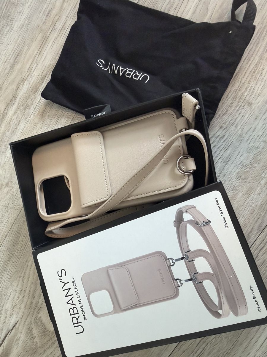 Urbany's Cover & Protezioni schermo: Urbanys Iphone 15 Pro Max – Usato da Siglistorf venduto da demeyste