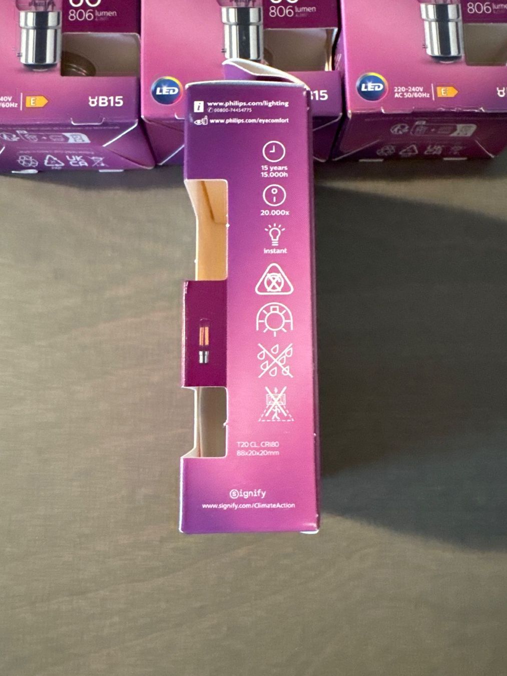 Philips Lampen: Philips LED Glühbirne, B15d, 806 lumen – Neu (gemäss Beschreibung) aus Zürich von Laurin____ 3
