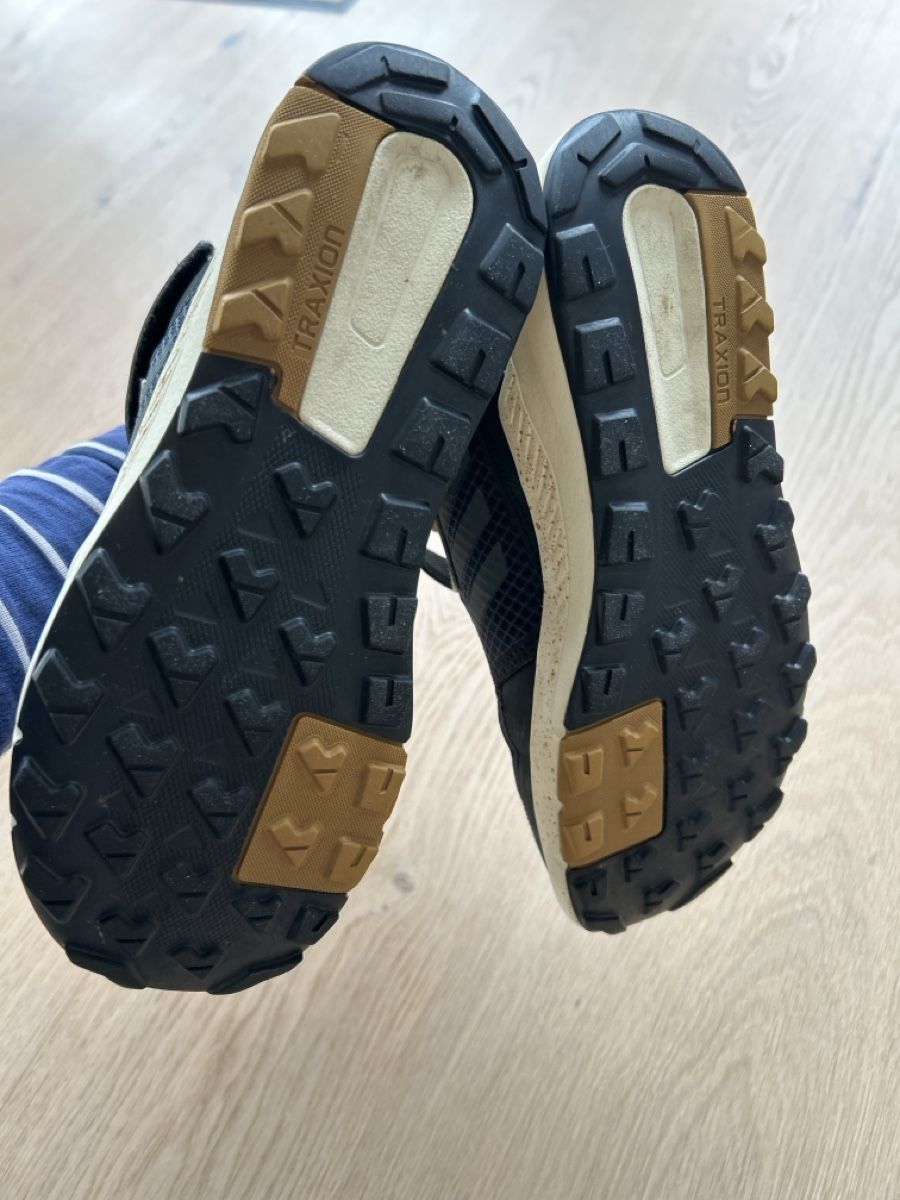 Adidas Scarpe da uomo: Adidas Terrex Winter-/Wanderschuhe schwarz Grösse 38  – Usato da Wabern venduto da HAWK28 3