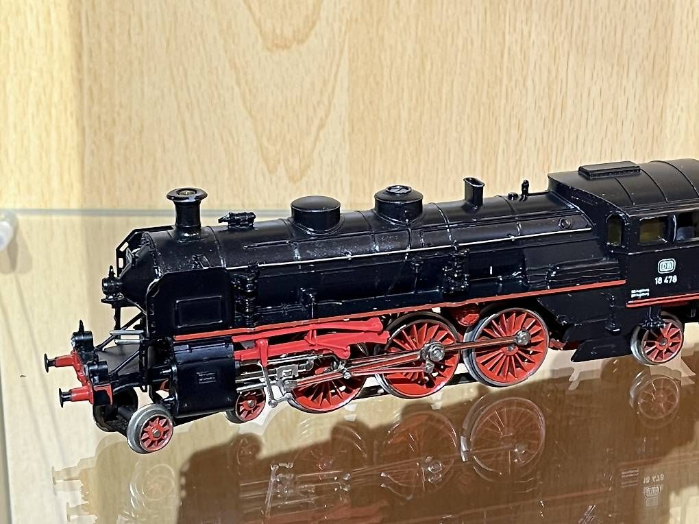 Trains électriques: Dampflokomotive Märklin HO – D'occasion à Stettlen par sellthat 2