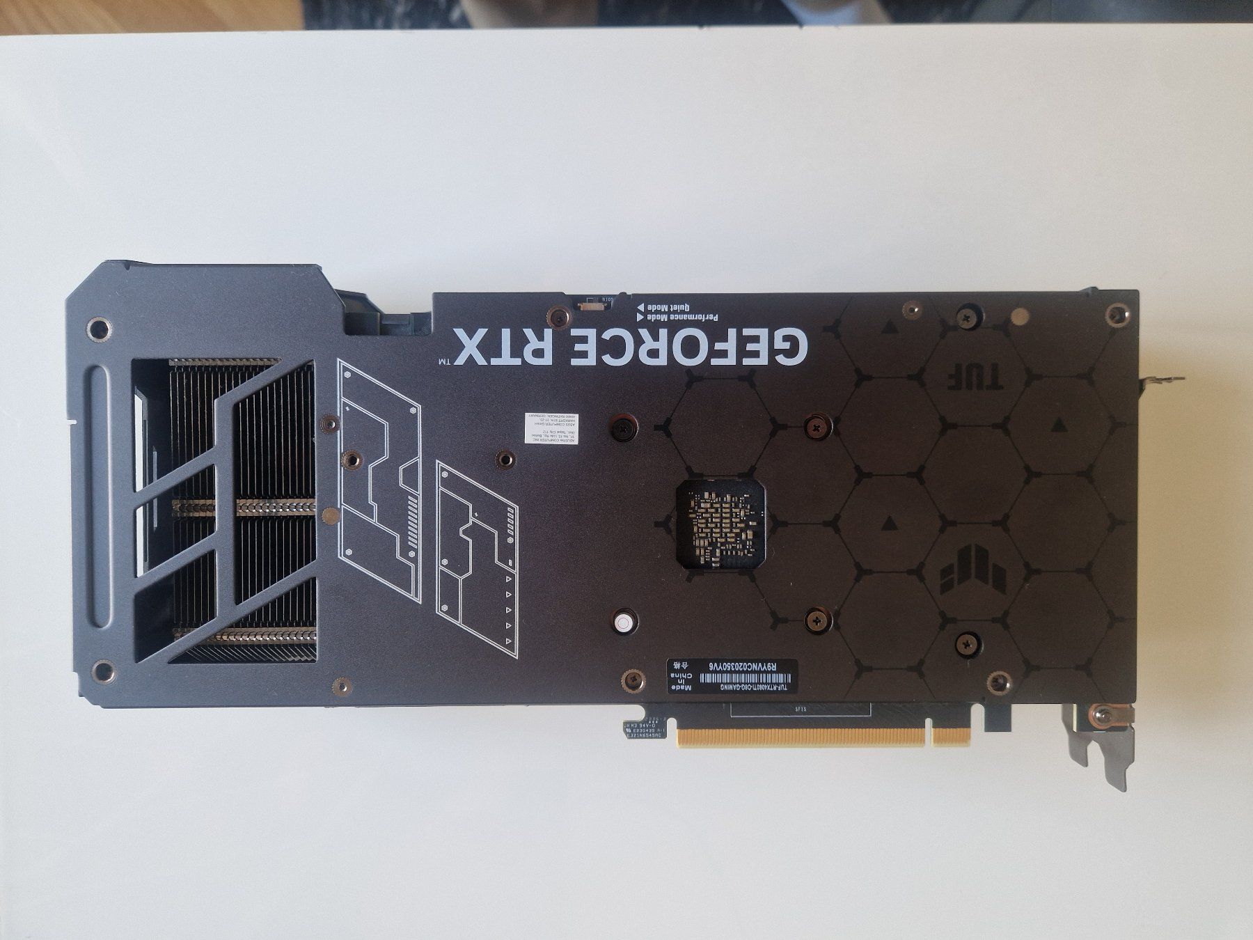 Asus Schede grafiche: ASUS TUF Gaming NVIDIA GeForce RTX 4060 Ti – Usato da Genève venduto da Balisteau 5