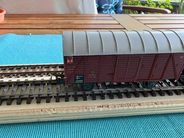 Märklin Modellini di ferrovie: Märklin DB Güterzug 5.-teilig – Usato da Frenkendorf venduto da HampeFrenk 6