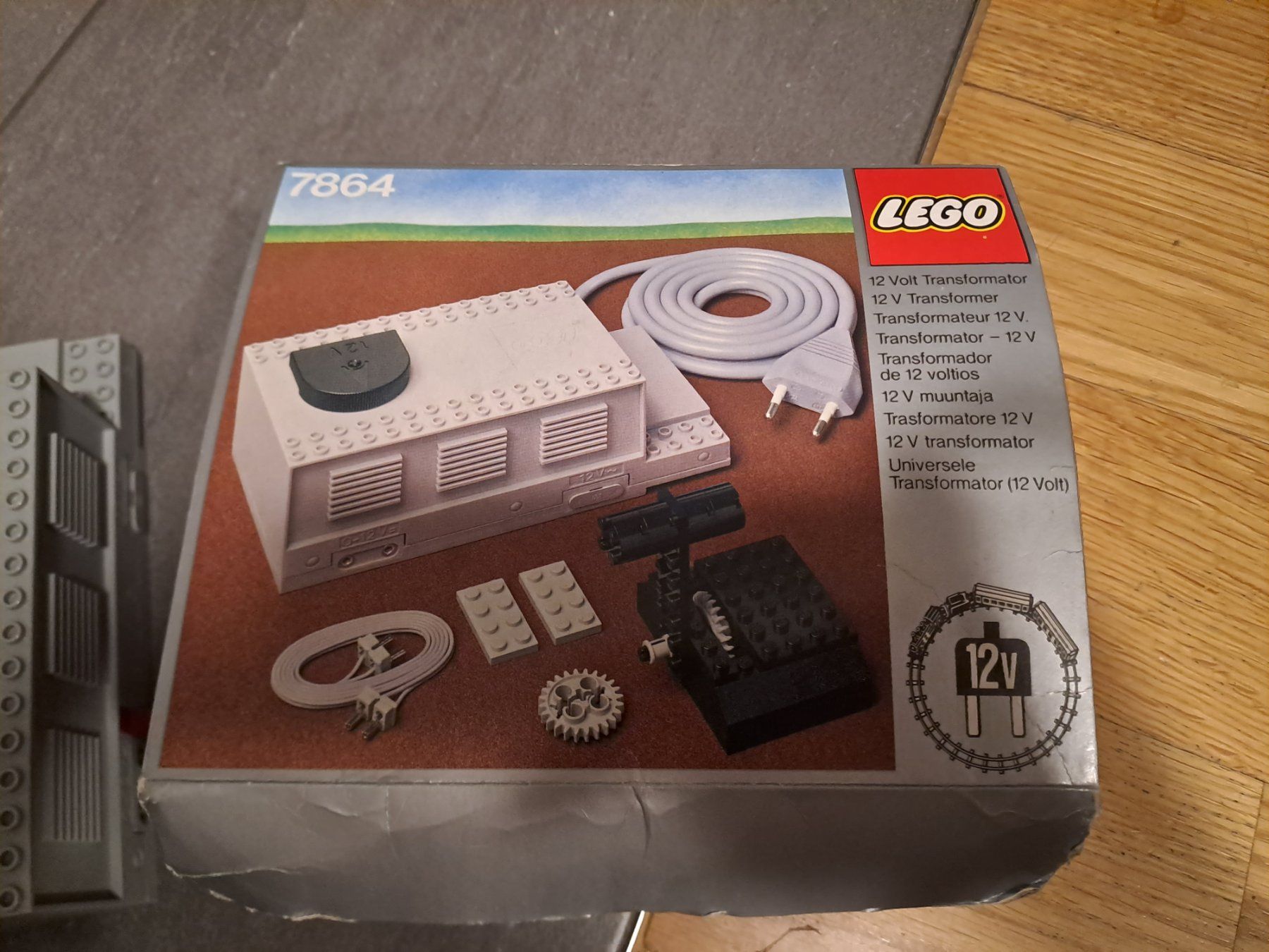 Lego Baukästen: Lego 7864 12 V Volt Transformator Trafo OVO – Defekt aus Aarau von Kaesekuchen2000