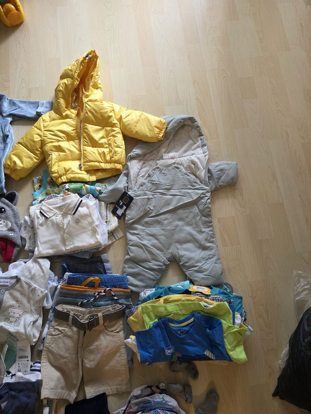 Lotti & Set di vestiti: kleide – Usato da Buchs AG venduto da tac_zz5h 1