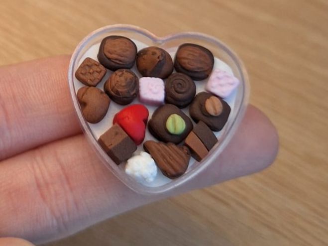 Puppenhäuser & -möbel: Handmade Pralinen – Neu (gemäss Beschreibung) aus Zürich von HandmadeTinyFood 6