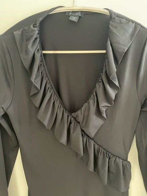 Tops: Bluse Top langarm Oberteil Amisu Medium Langarmshirt neu – Neu (gemäss Beschreibung) aus Aawangen von yrla 2