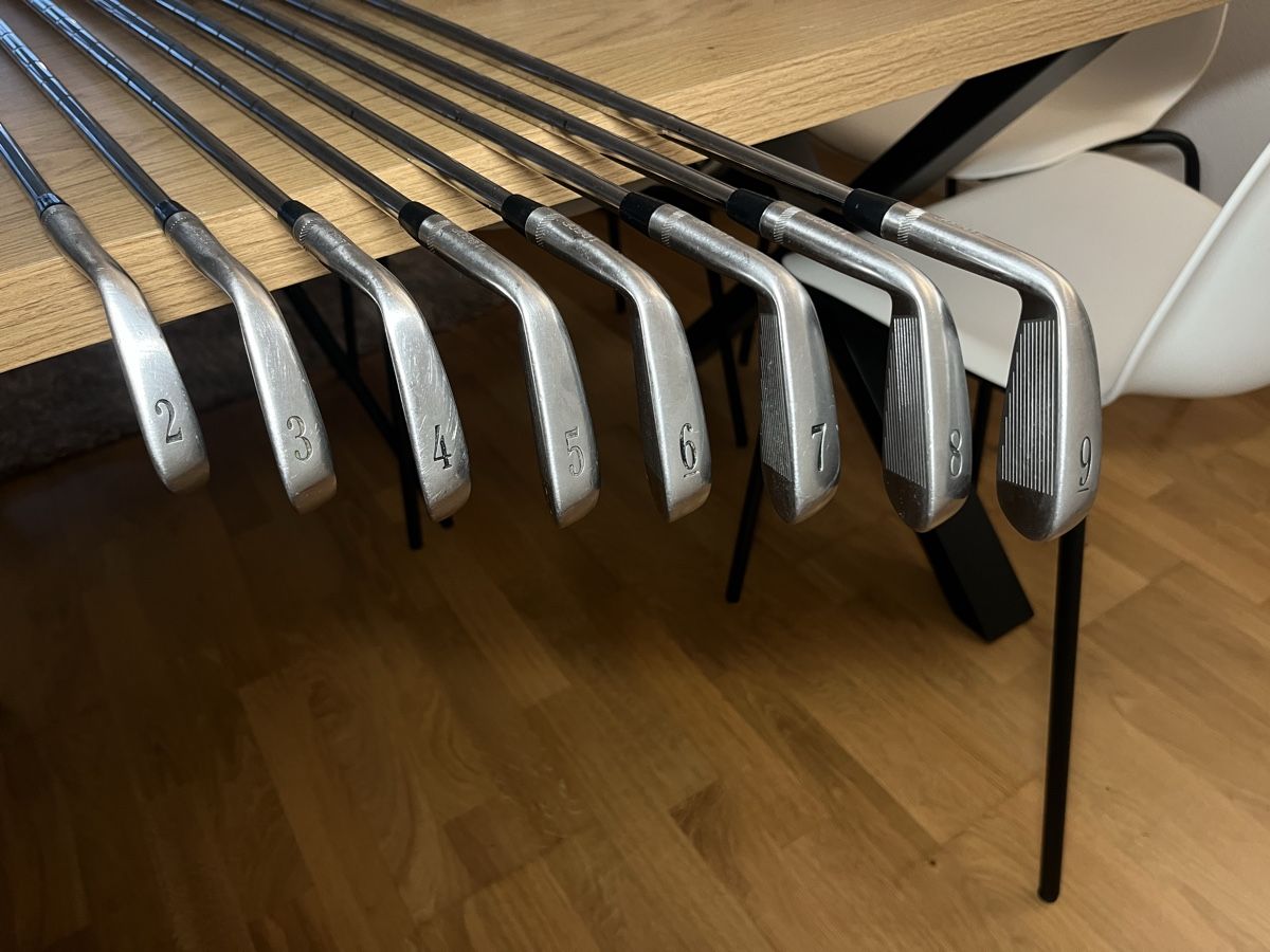 Titleist Mazze & Set: Titleist Eisen Set 2-9 mit Dynamic Gold x100, neue Griffe – Usato da Greifensee venduto da UH-R 5