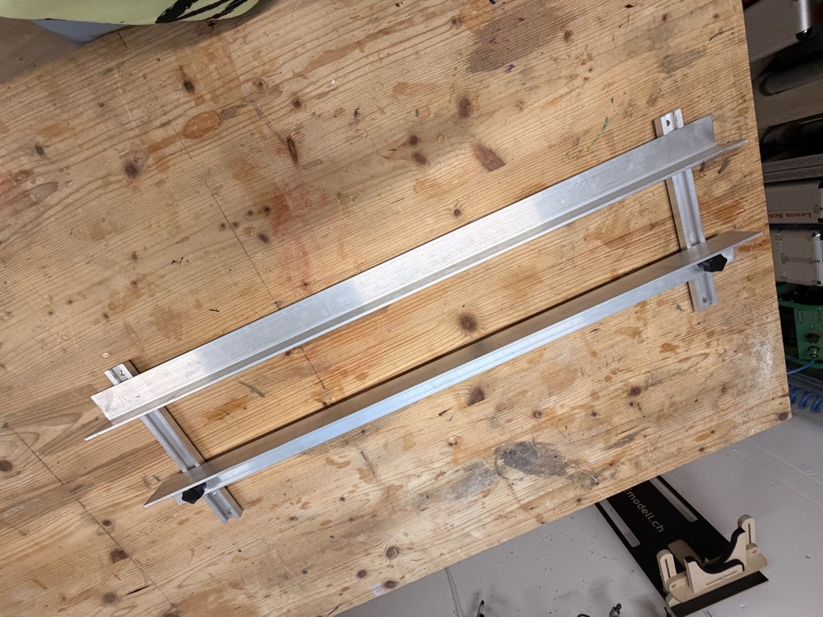 RC Modellbau: Alu-Profile um Modelle im Auto zu sichern – Gebraucht aus Safenwil von Blend29 3