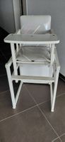 Kinderhochstuhl weiss mit Sitzpolster und Tisch gebraucht