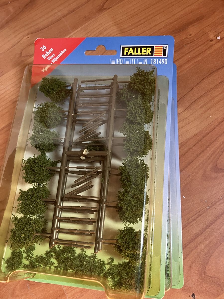Faller Modelleisenbahnen: Faller 181490 2 Stk. – Neu und originalverpackt aus Schönenwerd von Lichi