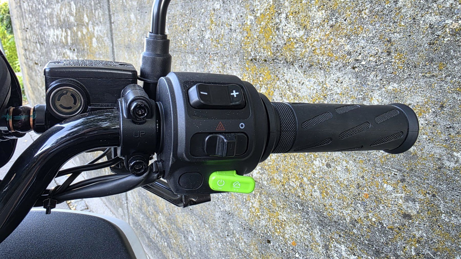 Strada: NIU NQI Sport , Roller Elektro – Nuovo e nell'imballaggio originale da Wil SG venduto da linox 6