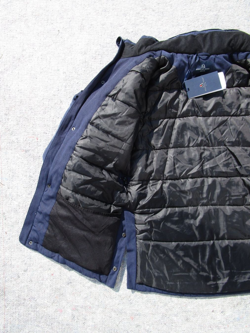 Giacche: Mountain Horse Eagle Stable Parka marineblau Gr. M – Nuovo (secondo la descrizione) da Eschenbach SG venduto da brocarte 6