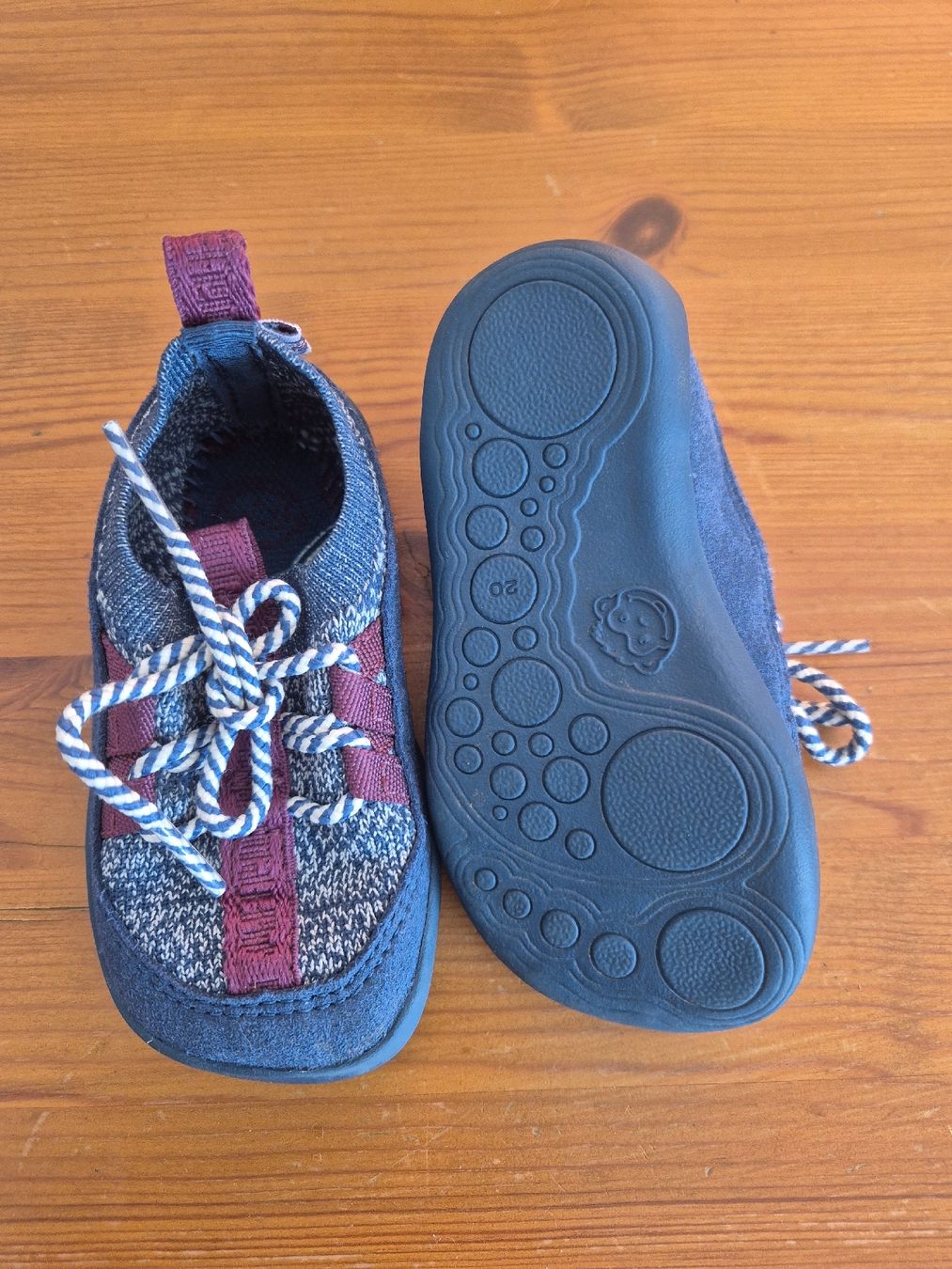 Affenzahn Scarpe per ragazzi: Affenzahn Barfusschuhe Grösse 20 – Usato da Urdorf venduto da sulsenad 1
