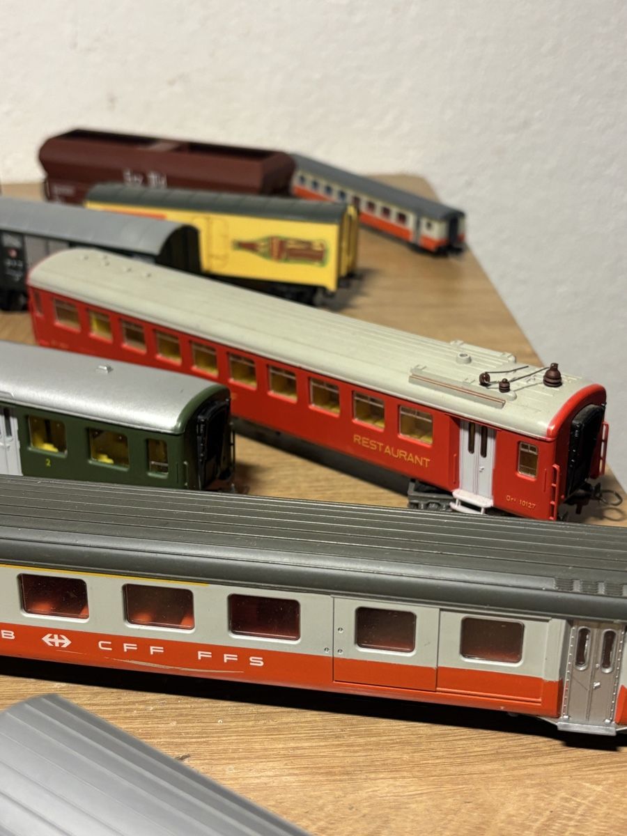 Modellini di ferrovie: 15 Modellbahn Waggons SBB CFF Sammlung Kunststoff – Usato da Orpund venduto da BlackEagel80 7
