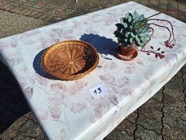 Flacher Dekokorb aus Weide