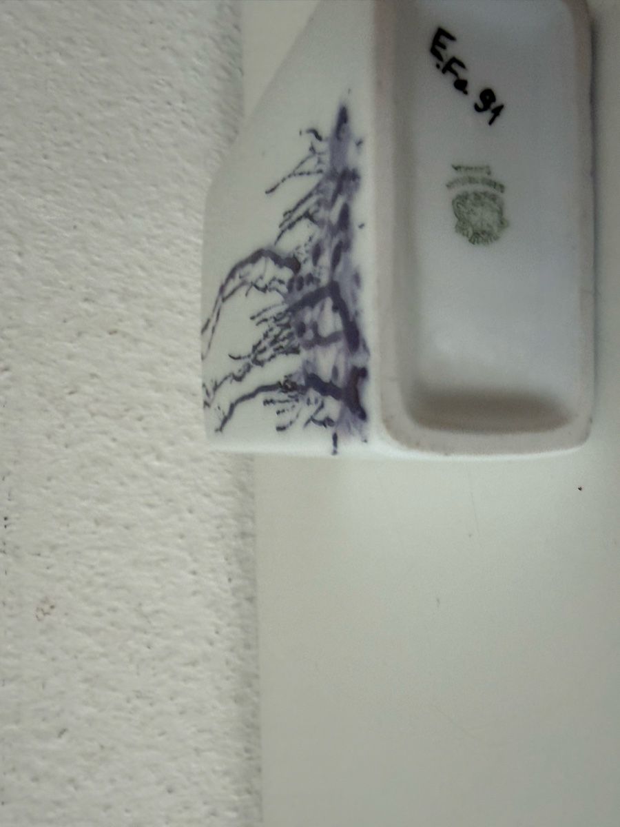 Vasen & Gefässe: Wunderschöne kleine Vase – Gebraucht aus Urdorf von Chapar 1