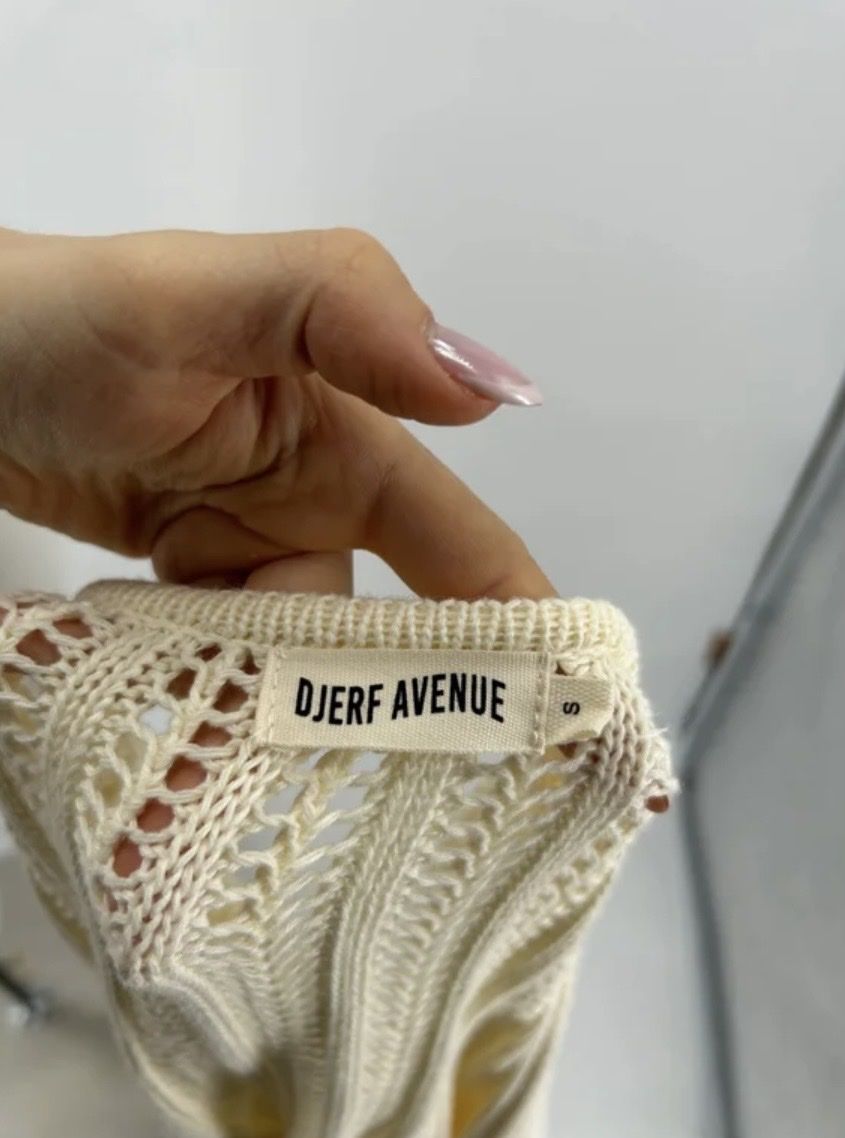 Djerf Avenue Maglioni & Felpe: Djerf Avenue Cardigan – Nuovo (secondo la descrizione) da Zürich venduto da mar_8gbj 1