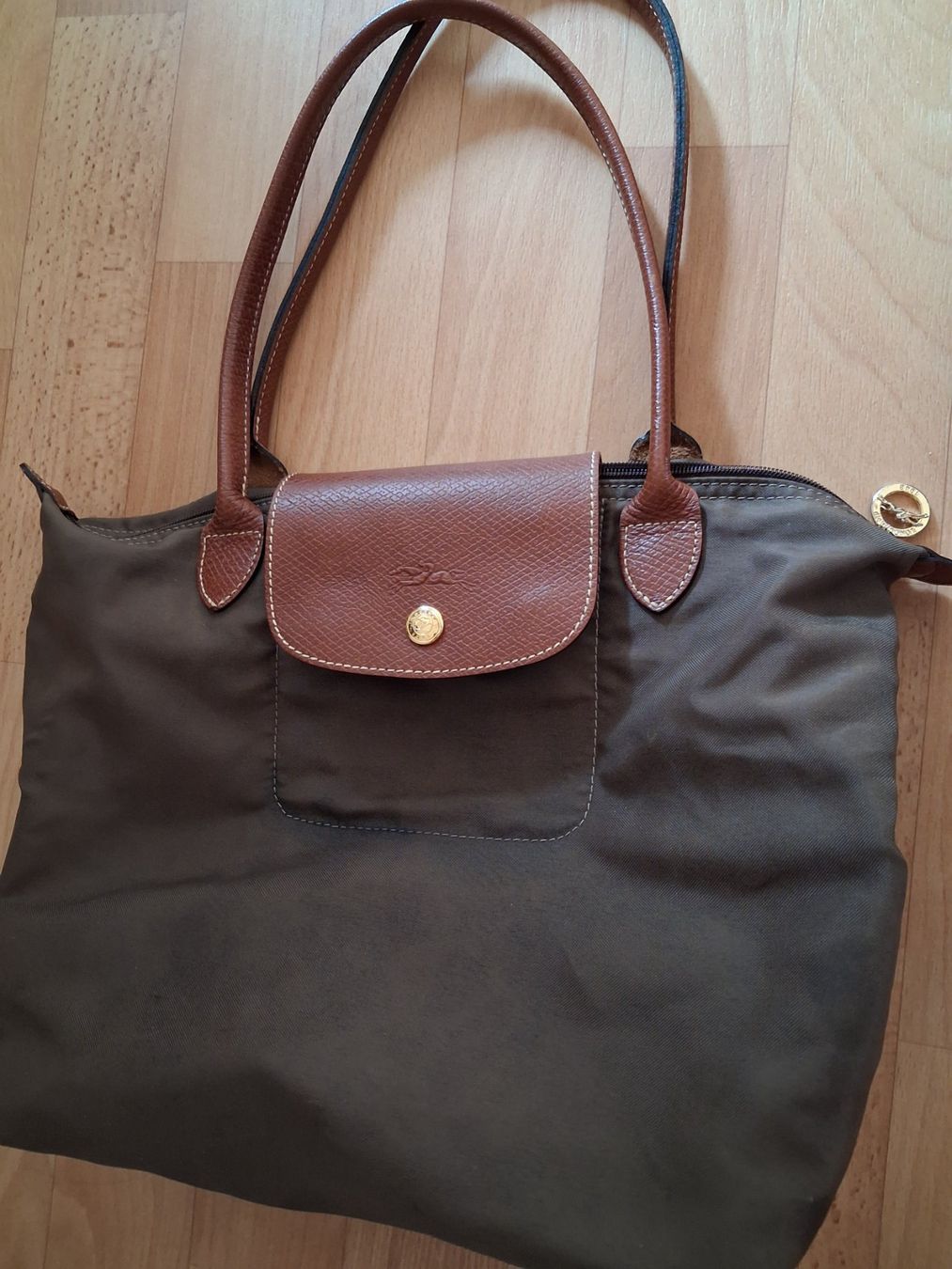 Longchamp Borse da donna: Longchamp Tasche Khaki – Usato da Wetzikon ZH venduto da med_2y76