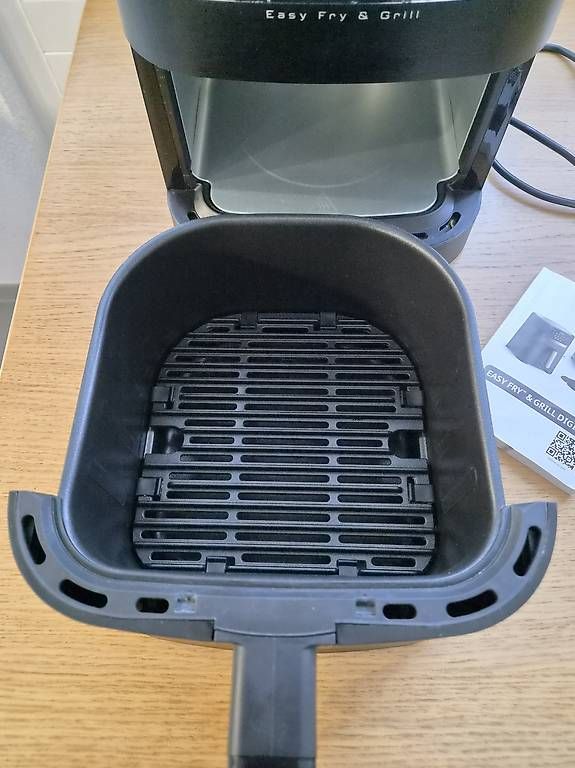 Elettrodomestici da cucina: Tefal Easy Fry & Grill Precision Heissluftfritteuse – Usato da Melchnau venduto da Rhabarber_98 1